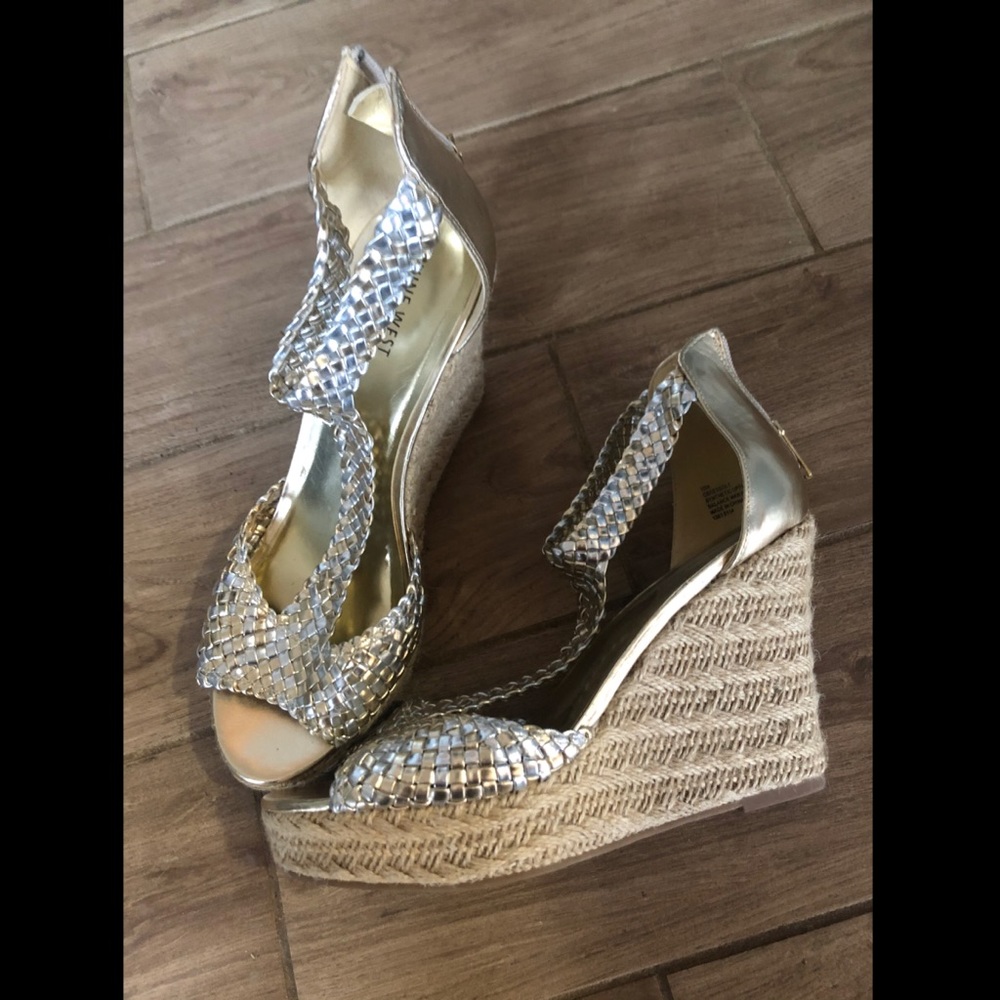 Nine West Women’s Wedged heel